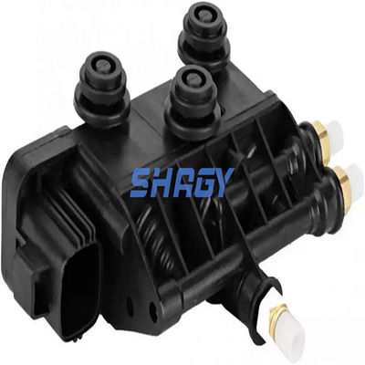 W przypadku Land Rover Discoverer 3&amp;Range Rover Sport RVH000055
