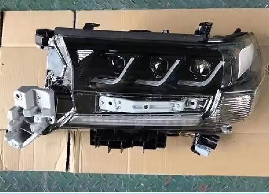 Pełna wersja Zmodyfikowana Zastąpić reflektor Toyota Land Cruiser 200 2016 reflektory 81106-60p50