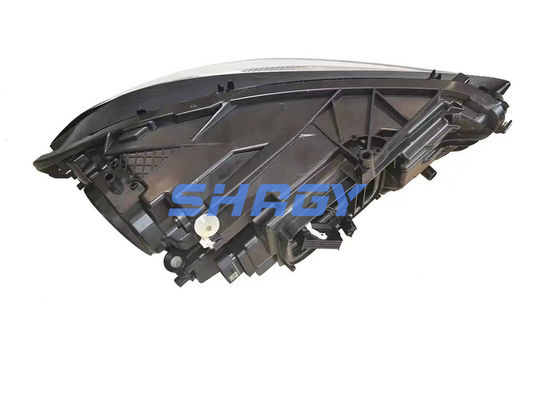 Do przedniego reflektora LED Mercedes Benz klasy A w177